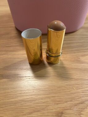 Merit Bronze Balm Sheer Sculpting Bronzer Color: Quince - fair skin New